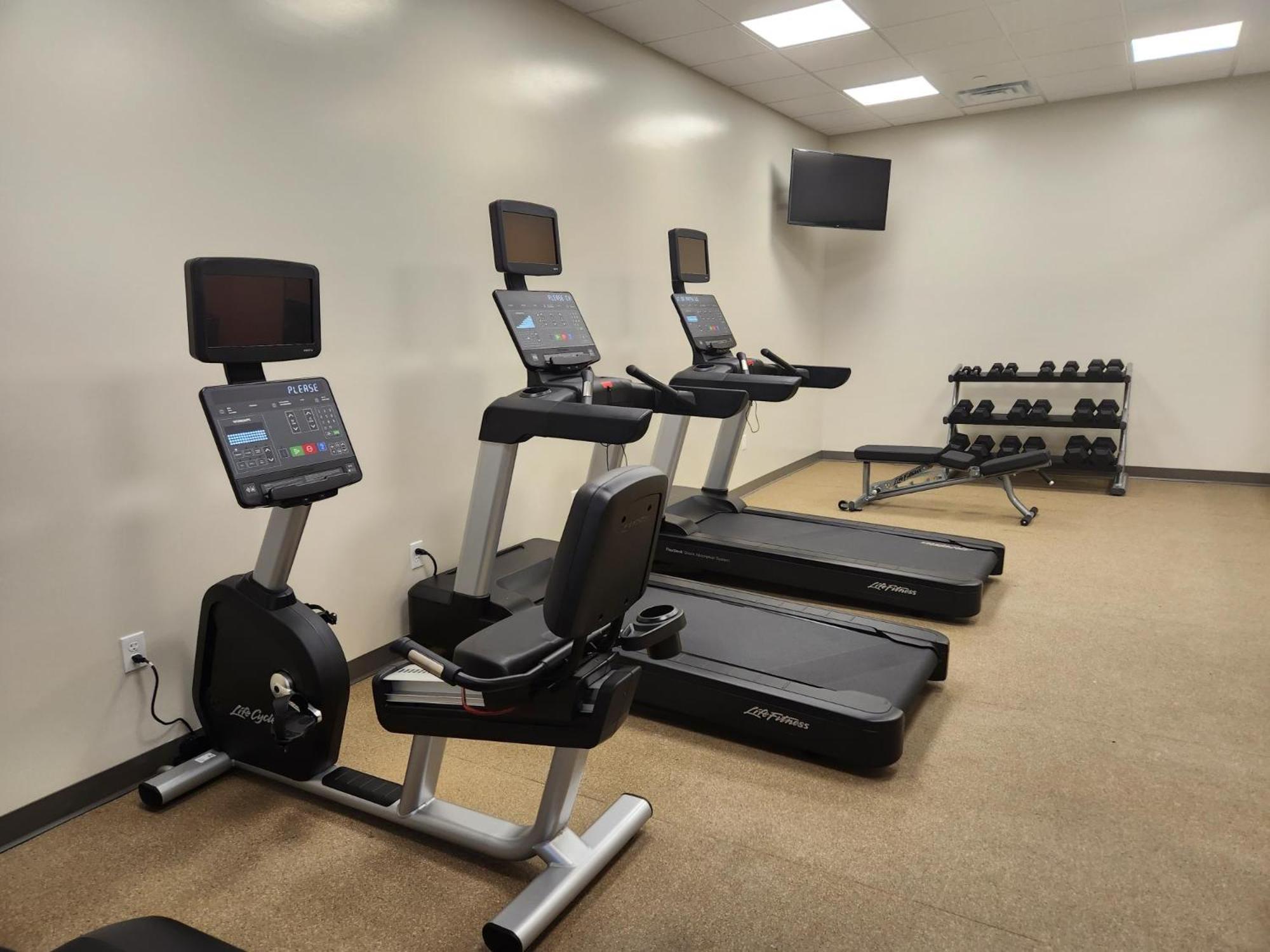 Radisson Hotel Pendleton Airport Екстериор снимка