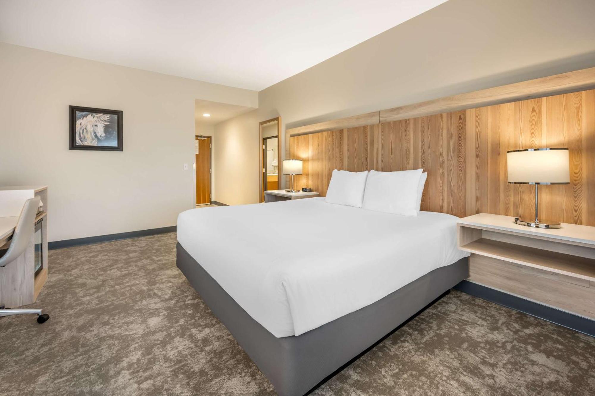 Radisson Hotel Pendleton Airport Екстериор снимка